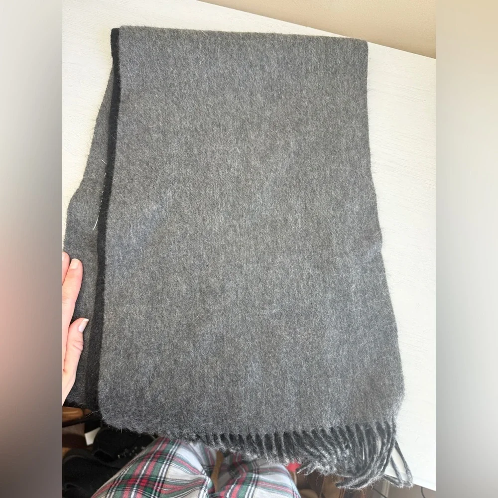 Murano 100% CASHMERE Two-Layer Black Gray Scarf